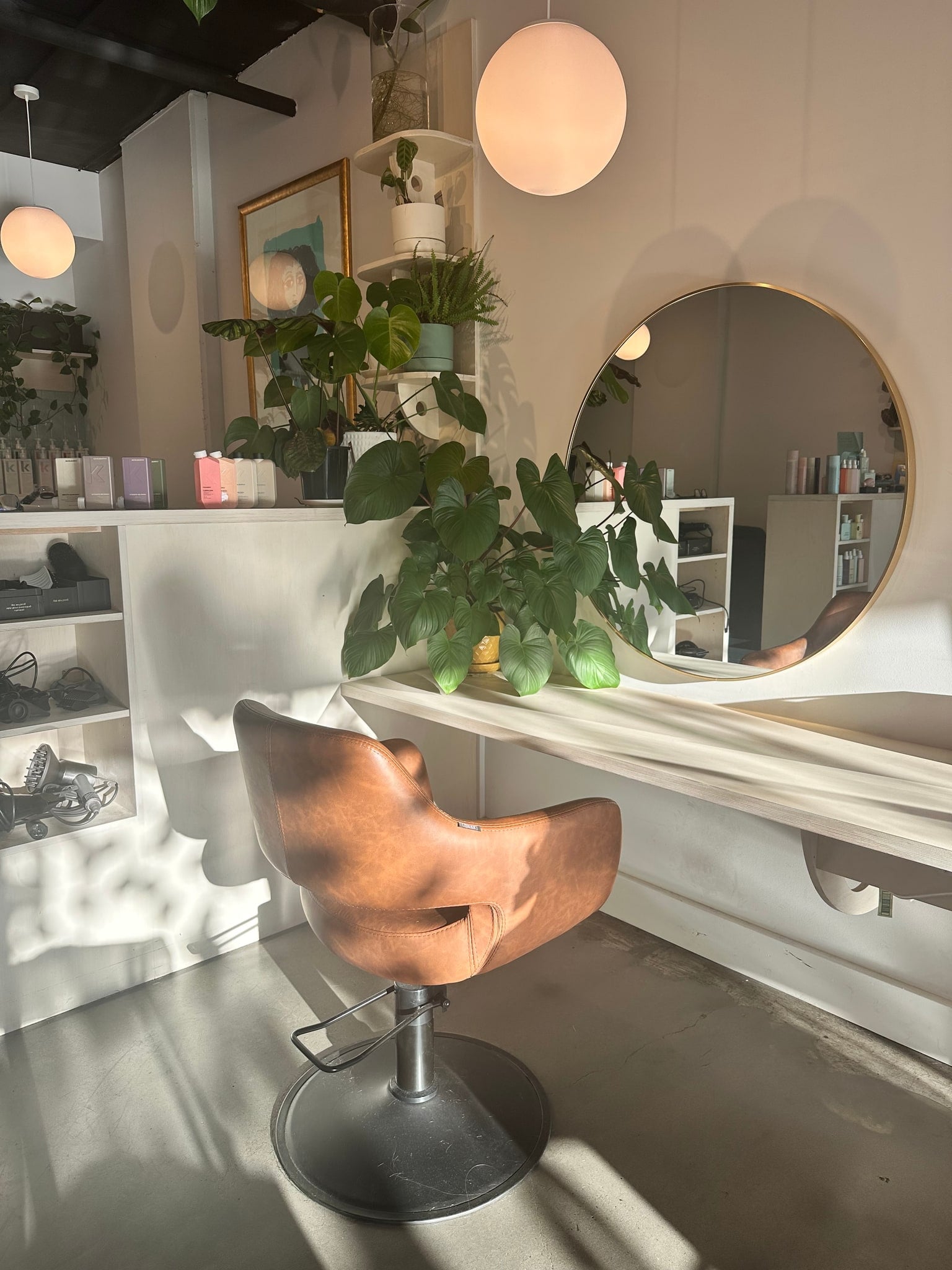 Chair for rent in Northcote, Melbourne